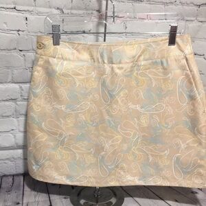 Under Armour Women’s Tan performance golf skorts Sz 6